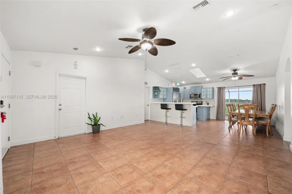 615 Graham Dairy Rd Other City - In The State Of Florida, FL 33960