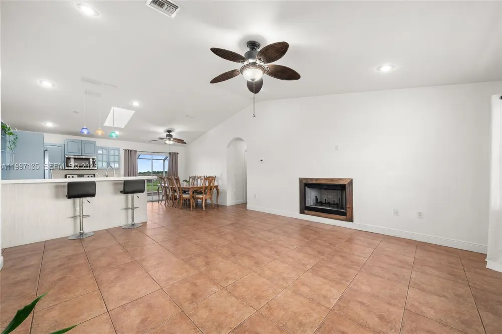 615 Graham Dairy Rd Other City - In The State Of Florida, FL 33960