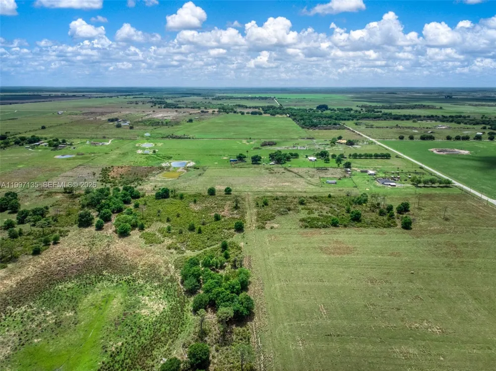 615 Graham Dairy Rd Other City - In The State Of Florida, FL 33960