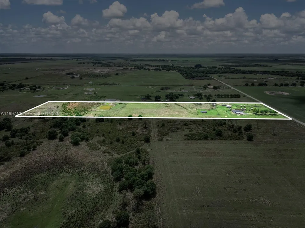 615 Graham Dairy Rd Other City - In The State Of Florida, FL 33960