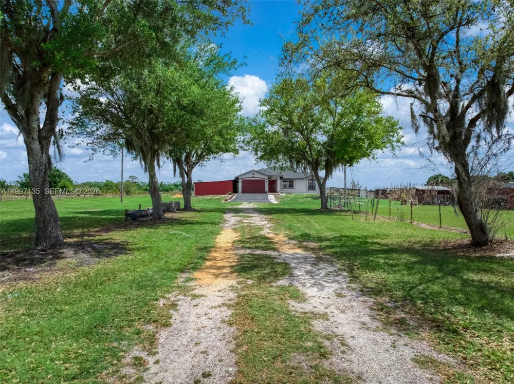 615 Graham Dairy Rd Other City - In The State Of Florida, FL 33960