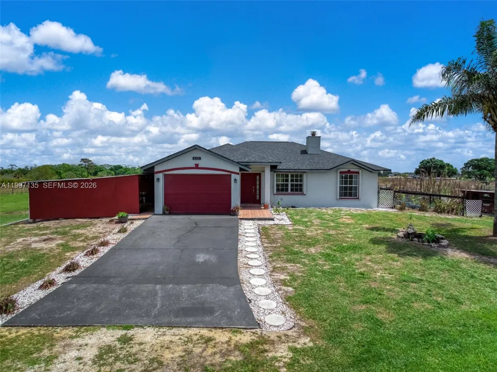 615 Graham Dairy Rd Other City - In The State Of Florida, FL 33960