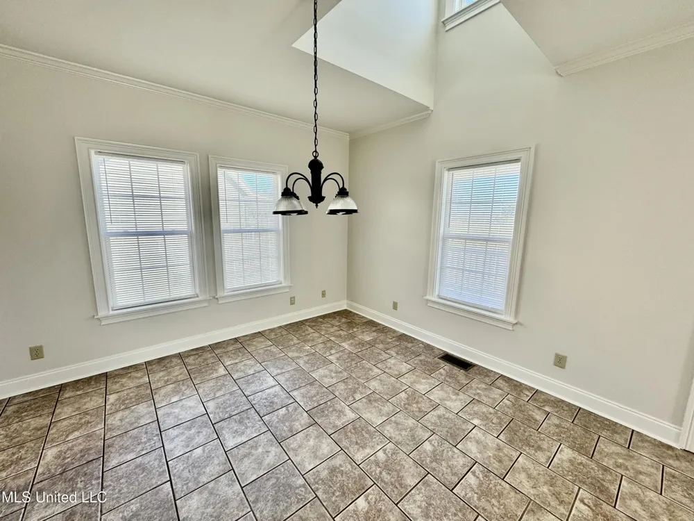 17 Pearl Parkway Iuka, MS 38852