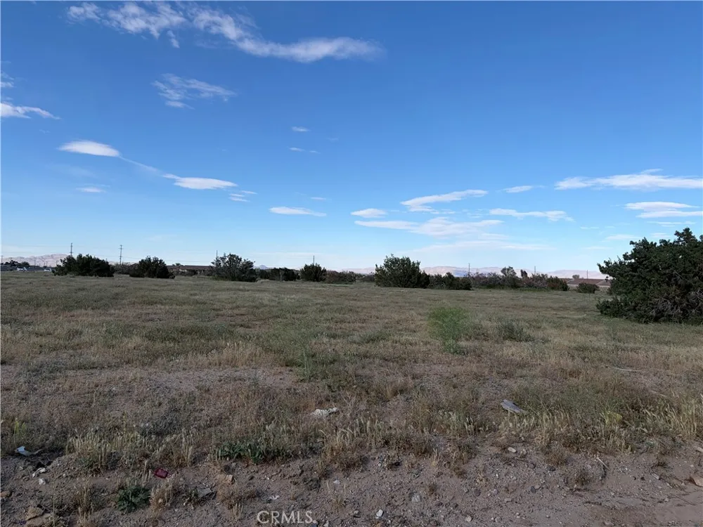 Santa Fe Ave E. Hesperia, CA 92345