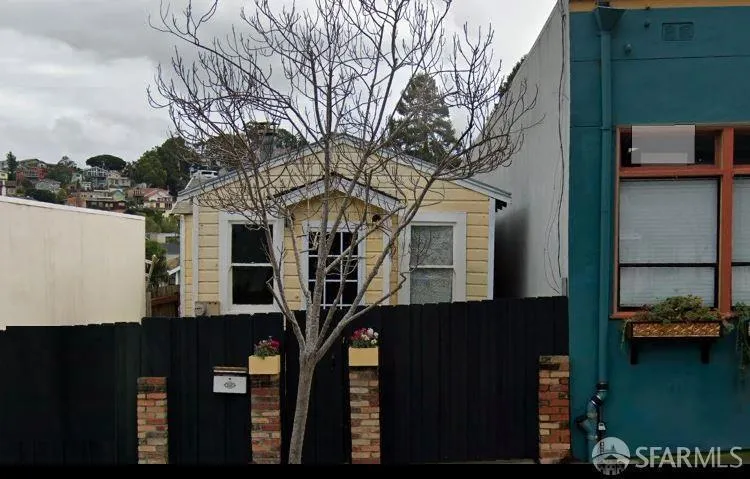 213 Visitacion Avenue Brisbane, CA 94005