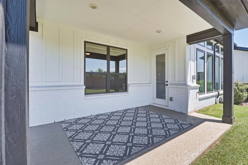10126 Water Harbor Drive Missouri City, TX 77459