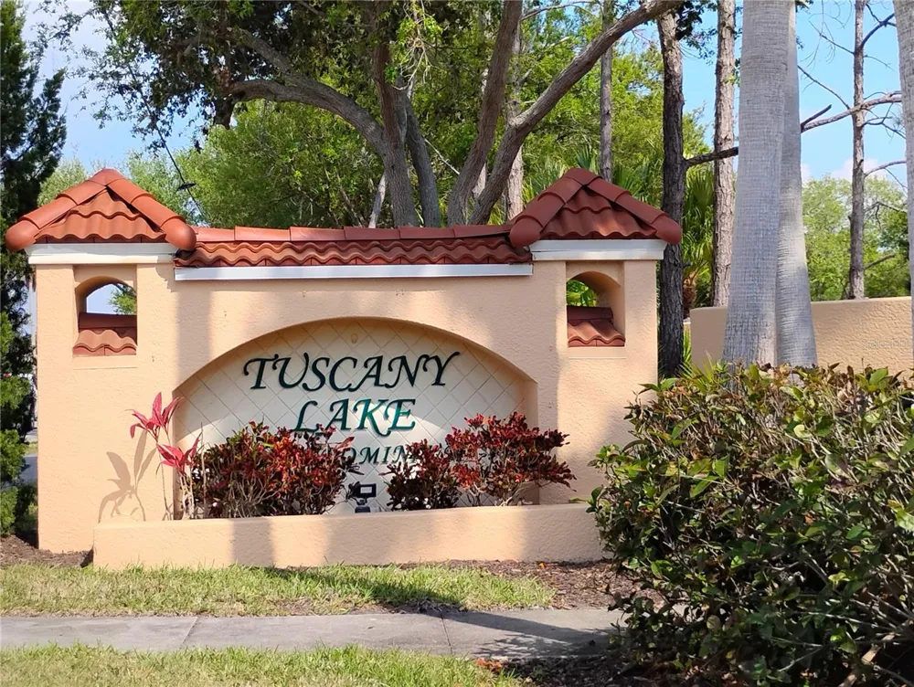 1761 AUBURN LAKES DRIVE #11 Venice, FL 34292