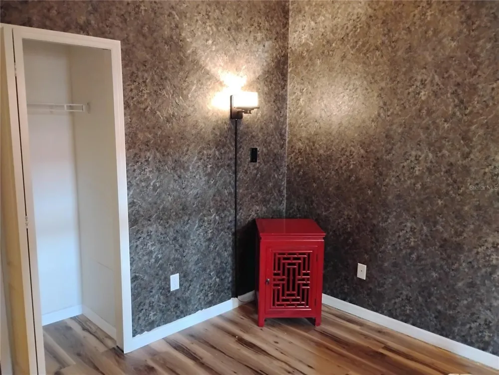 1761 AUBURN LAKES DRIVE #11 Venice, FL 34292