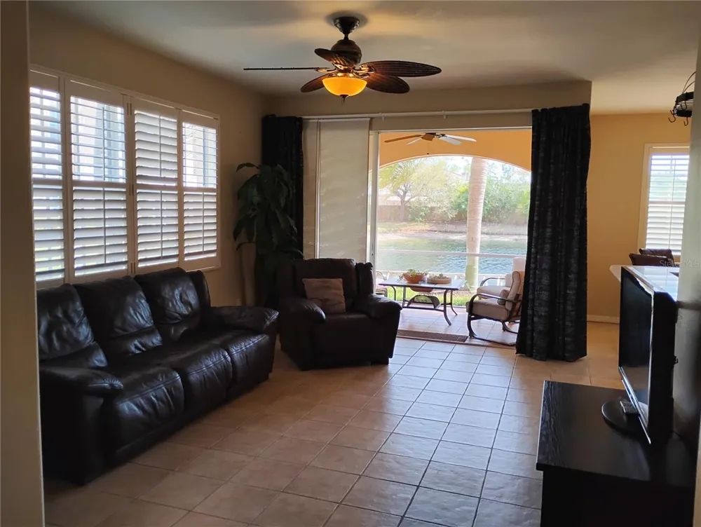 1761 AUBURN LAKES DRIVE #11 Venice, FL 34292