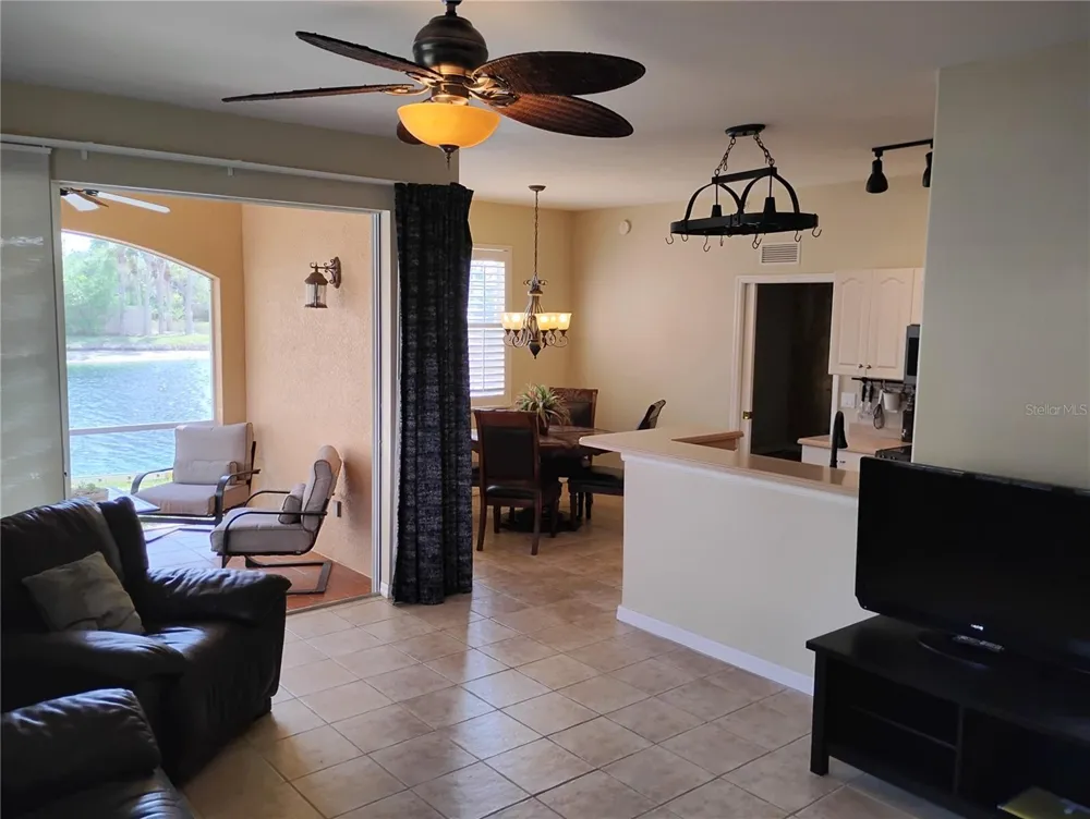 1761 AUBURN LAKES DRIVE #11 Venice, FL 34292
