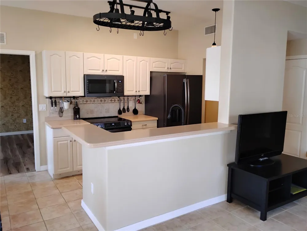 1761 AUBURN LAKES DRIVE #11 Venice, FL 34292