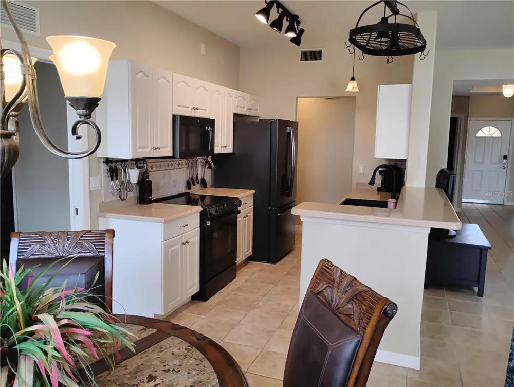1761 AUBURN LAKES DRIVE #11 Venice, FL 34292