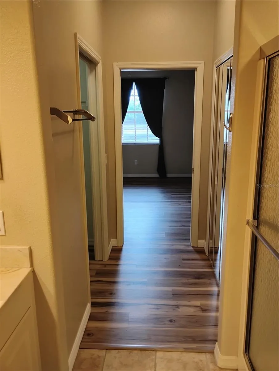 1761 AUBURN LAKES DRIVE #11 Venice, FL 34292