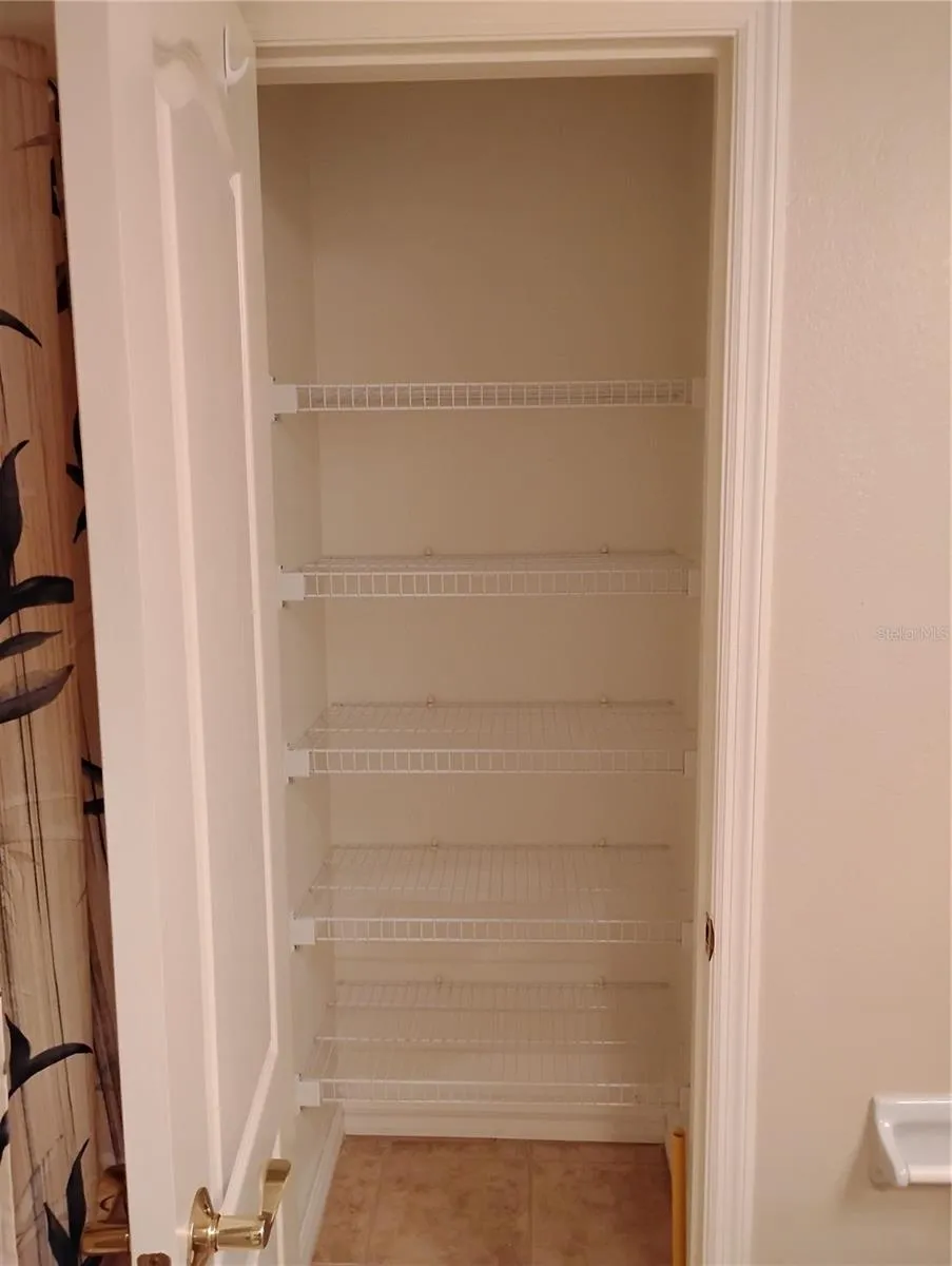 1761 AUBURN LAKES DRIVE #11 Venice, FL 34292