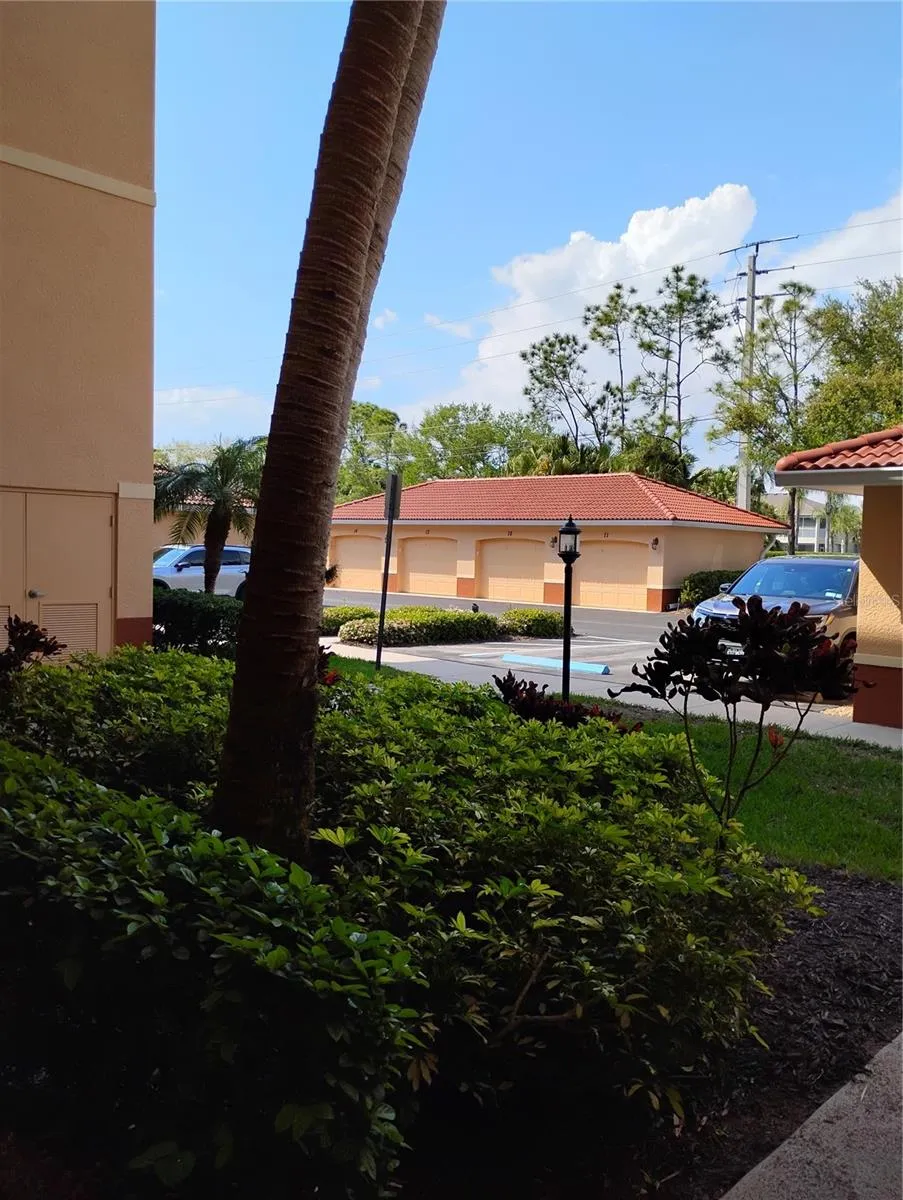 1761 AUBURN LAKES DRIVE #11 Venice, FL 34292