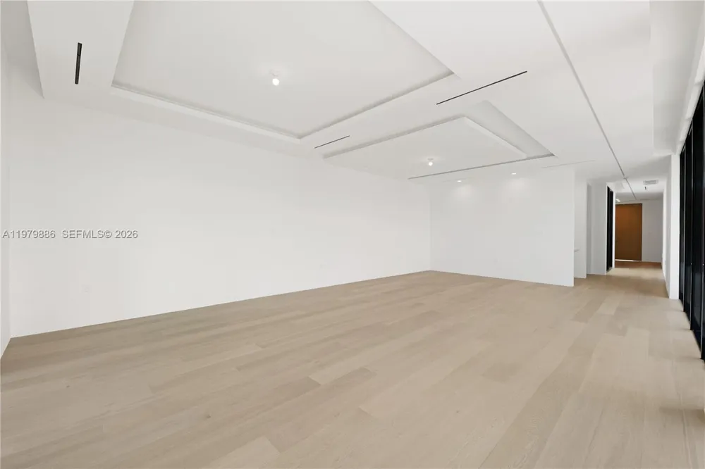 2094 Prairie Ave Miami Beach, FL 33139