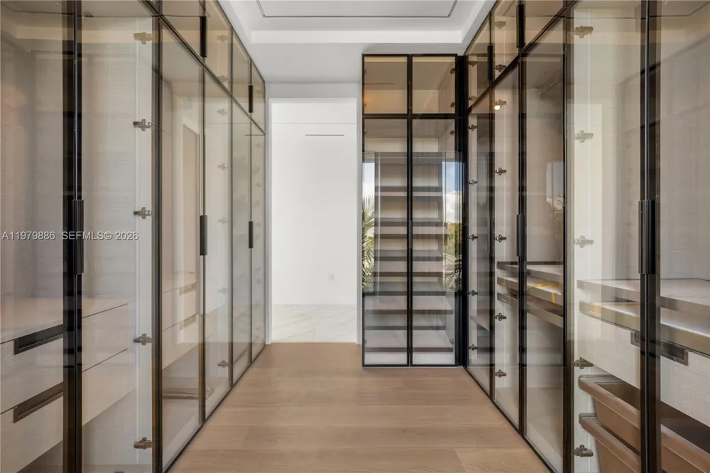 2094 Prairie Ave Miami Beach, FL 33139