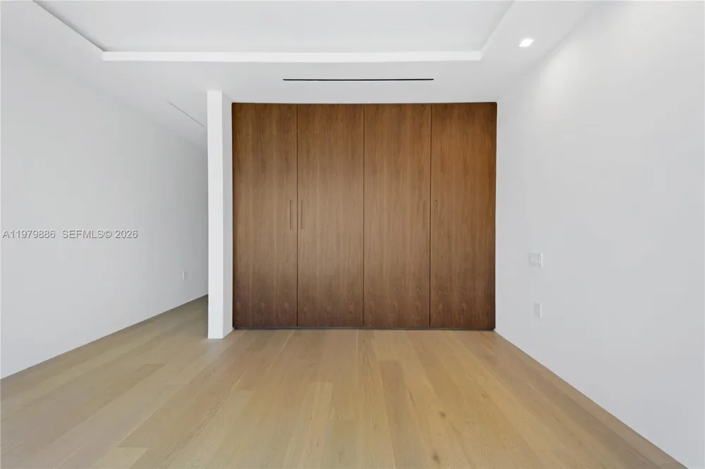 2094 Prairie Ave Miami Beach, FL 33139