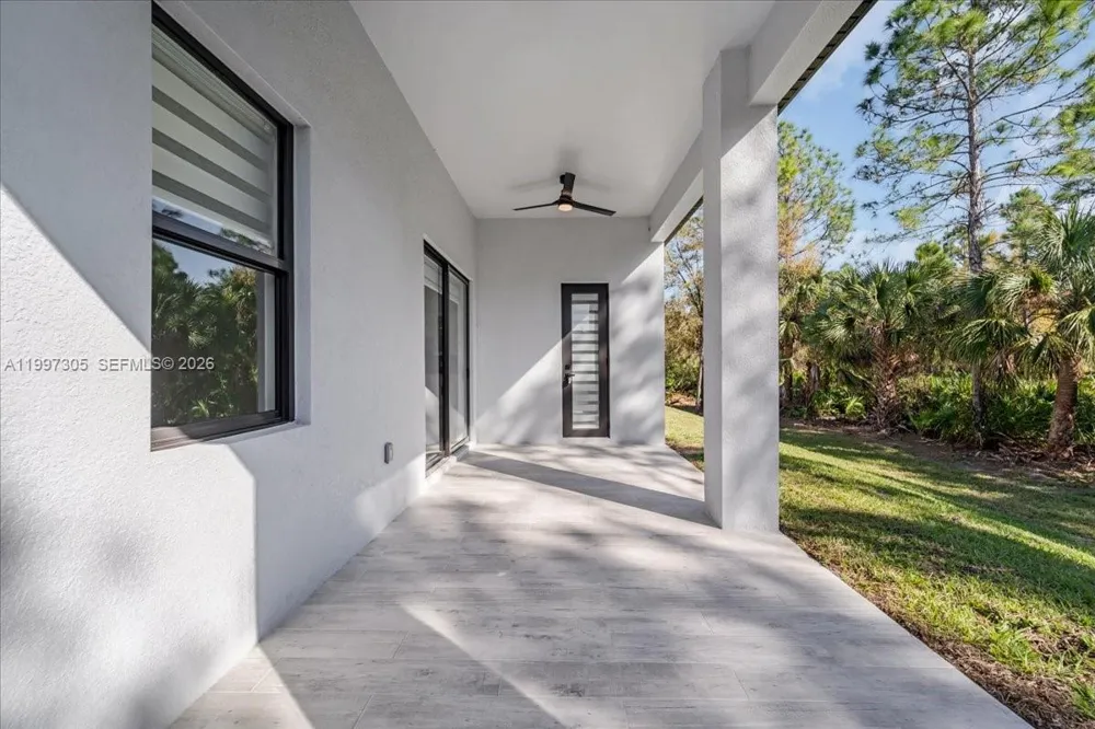 1504 E 6th Lehigh Acres, FL 33972