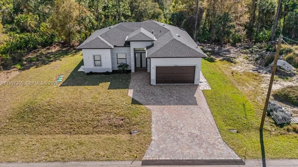 1504 E 6th Lehigh Acres, FL 33972
