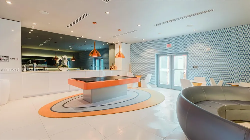 31 SE 6th St #1906 Miami, FL 33131