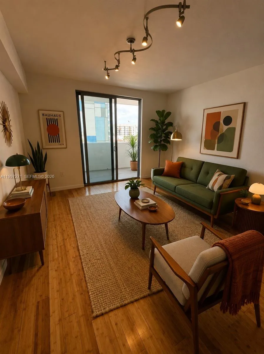 36 NW 6th Ave #504 Miami, FL 33128