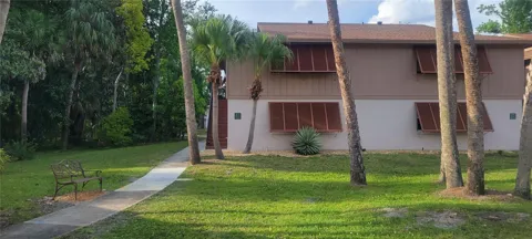 100 SWEETGUM WOODS COURT #8D
