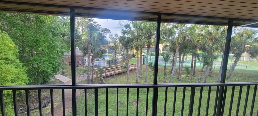 100 SWEETGUM WOODS COURT #8D Deltona, FL 32725