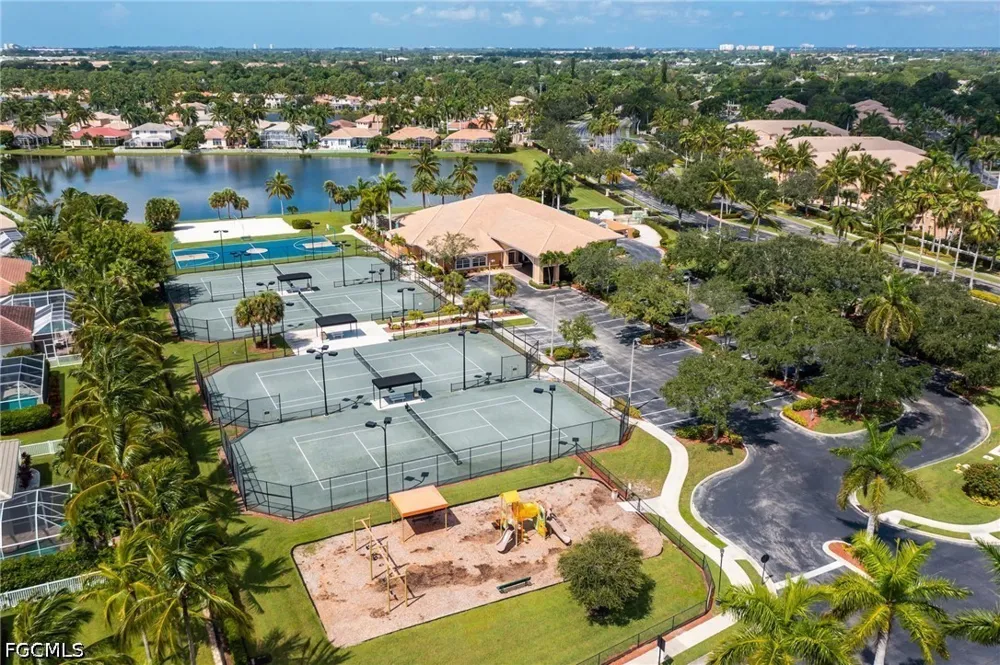 Lake Sawgrass Loop #4612 Fort Myers, FL 33907