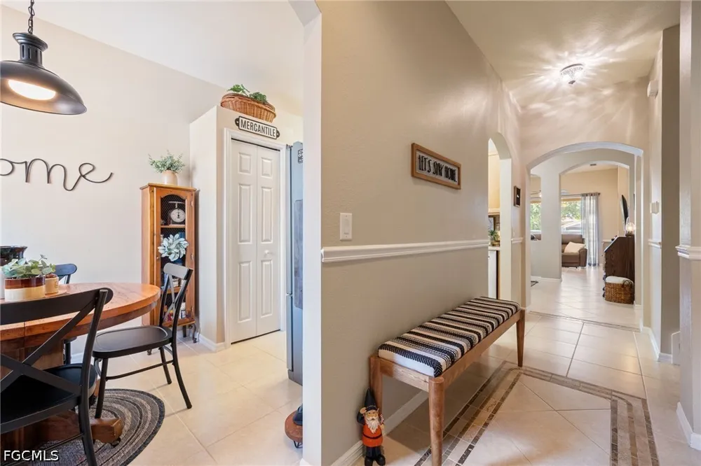 Lake Sawgrass Loop #4612 Fort Myers, FL 33907