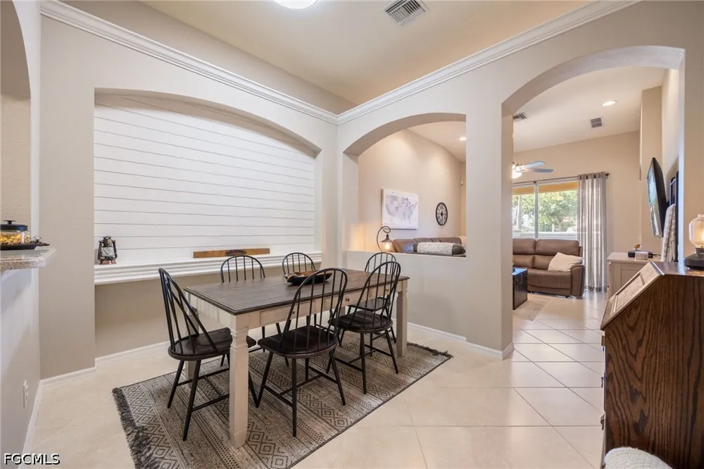 Lake Sawgrass Loop #4612 Fort Myers, FL 33907