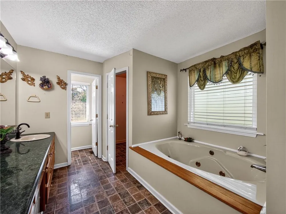 41 Terrace Court Chatsworth, GA 30705