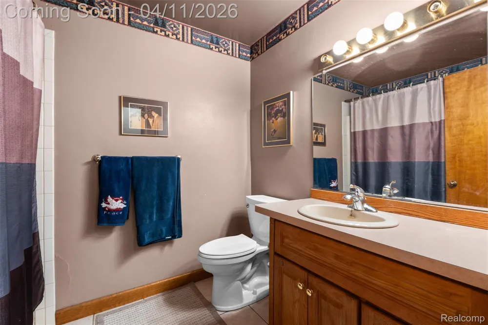 9130 Bayfield Lane Green Oak Township, MI 48116