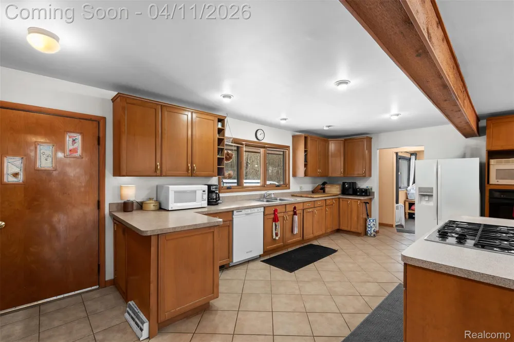 9130 Bayfield Lane Green Oak Township, MI 48116
