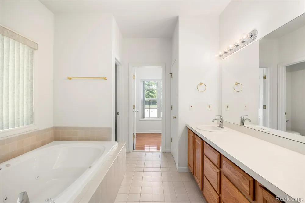 3409 Ancient Drive Port Huron Charter Township, MI 48060