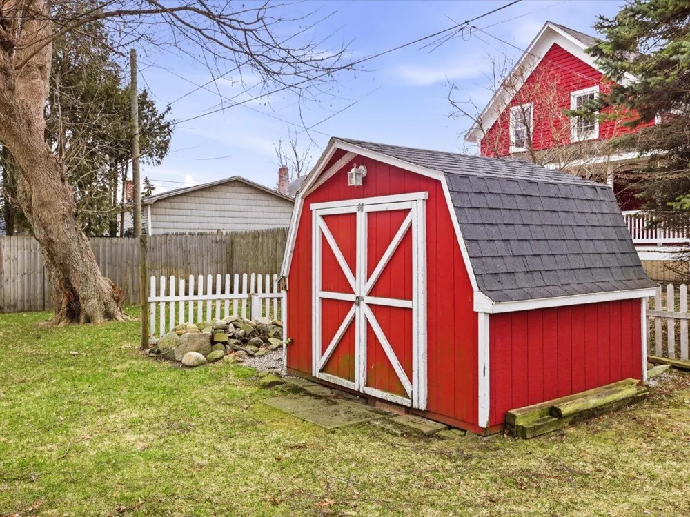 119 Union Street Port Austin Township, MI 48467
