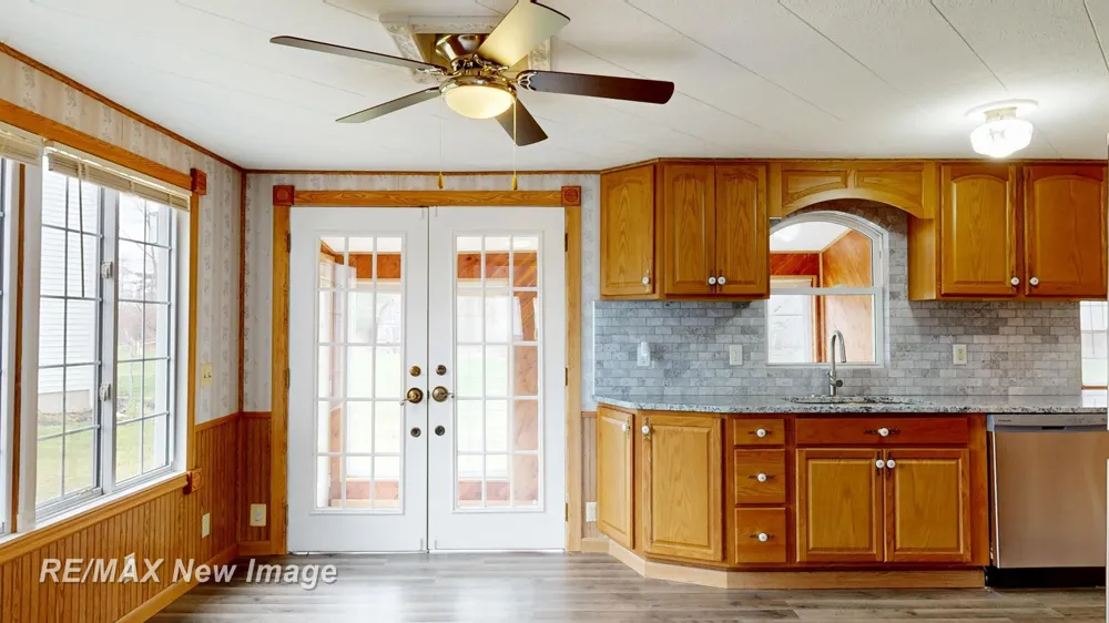13280 Saginaw Road Vienna Charter Township, MI 48420