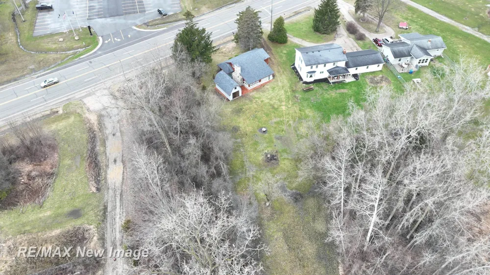 13280 Saginaw Road Vienna Charter Township, MI 48420