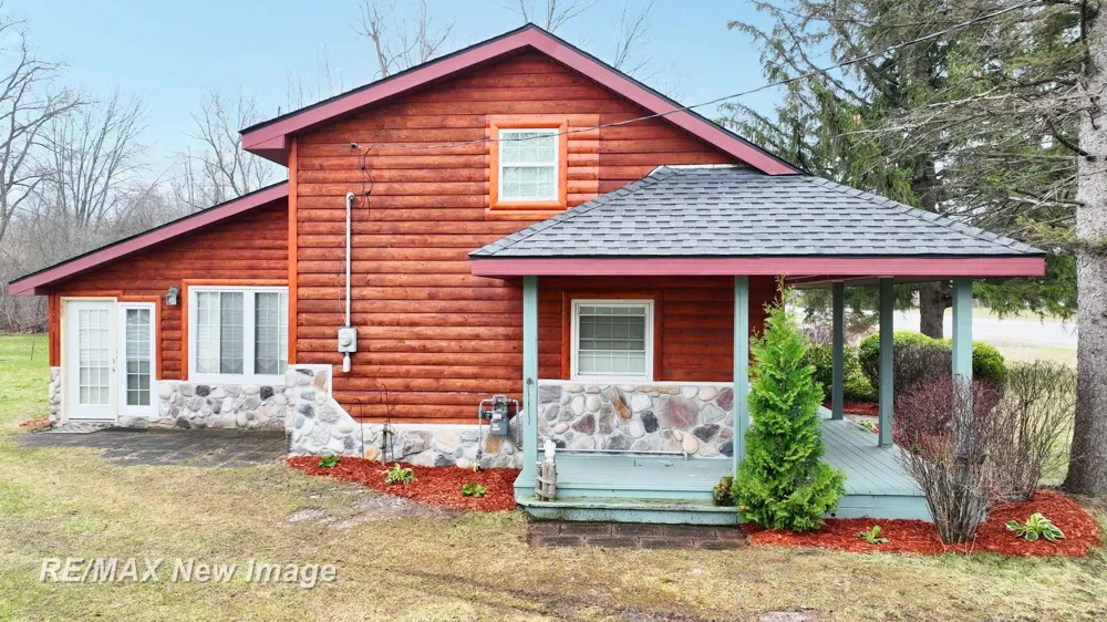 13280 Saginaw Road Vienna Charter Township, MI 48420