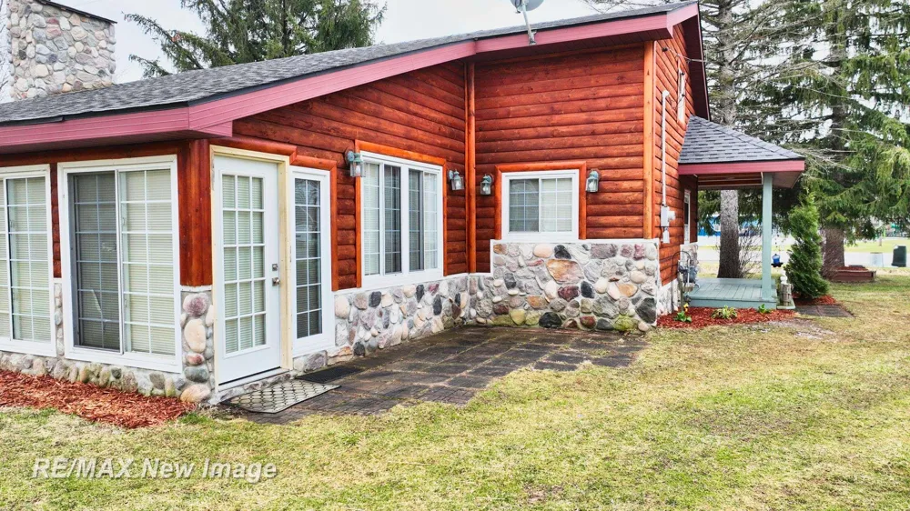 13280 Saginaw Road Vienna Charter Township, MI 48420