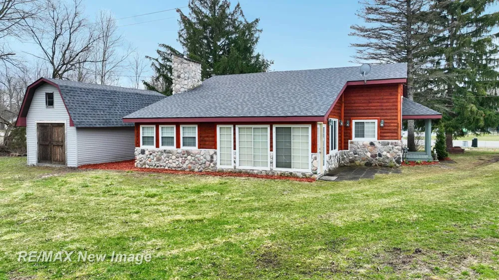 13280 Saginaw Road Vienna Charter Township, MI 48420