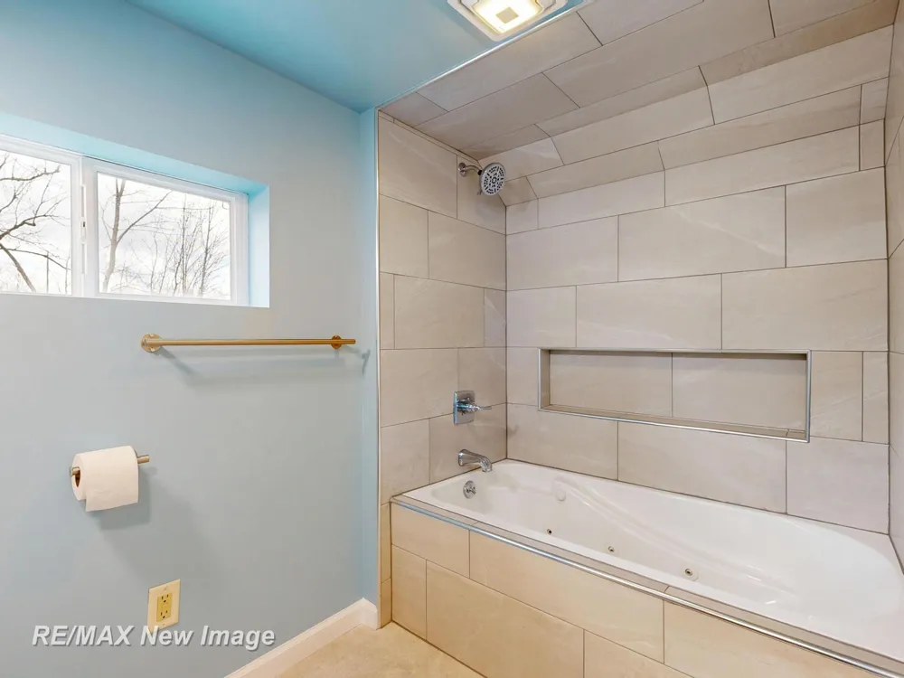 13280 Saginaw Road Vienna Charter Township, MI 48420