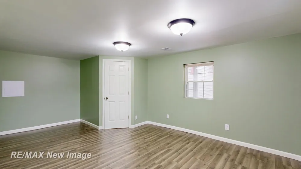 13280 Saginaw Road Vienna Charter Township, MI 48420