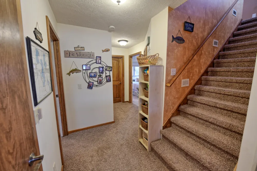 9471 Peninsula Drive Morton Township, MI 49332