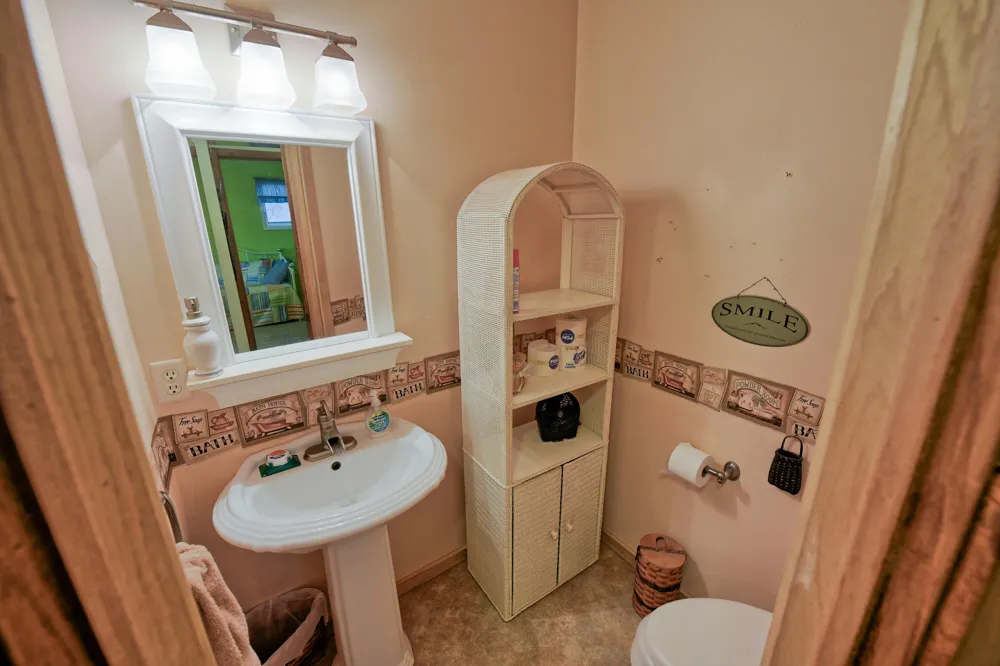 9471 Peninsula Drive Morton Township, MI 49332