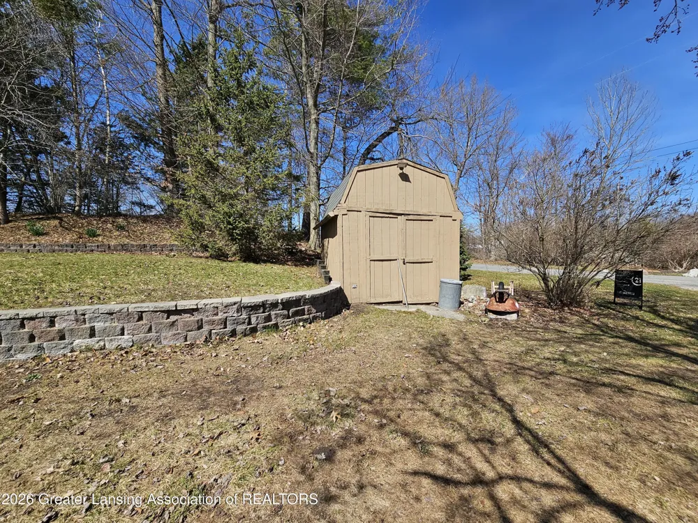 9471 Peninsula Drive Morton Township, MI 49332