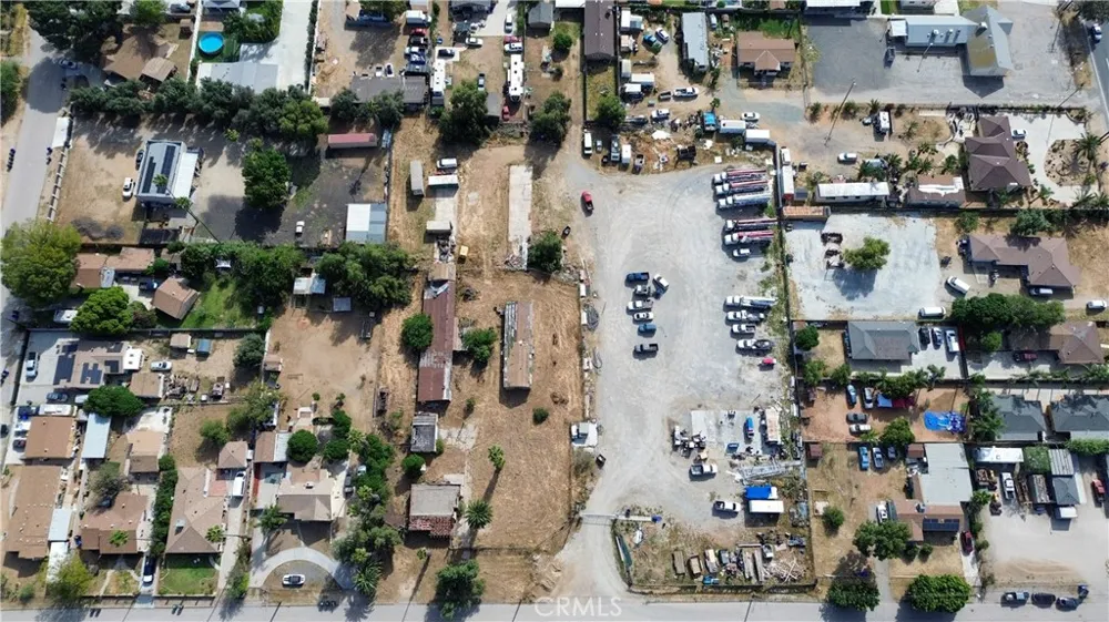 4118 Vernon Jurupa Valley, CA 92509