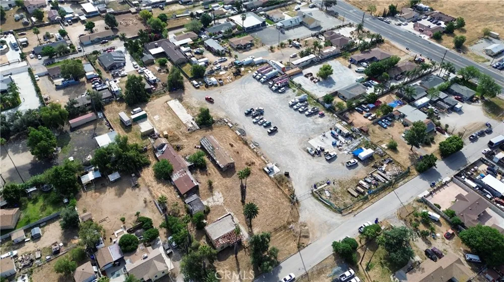 4118 Vernon Jurupa Valley, CA 92509