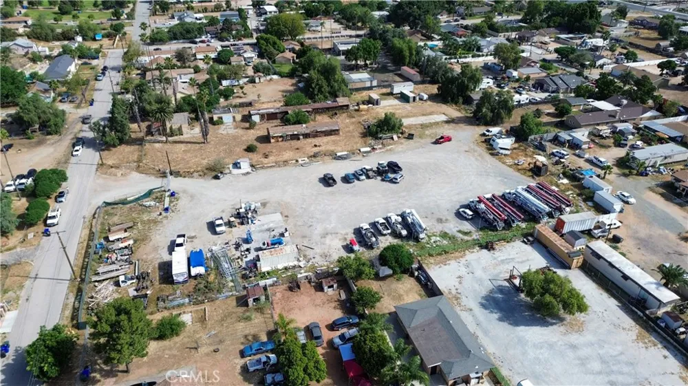 4118 Vernon Jurupa Valley, CA 92509