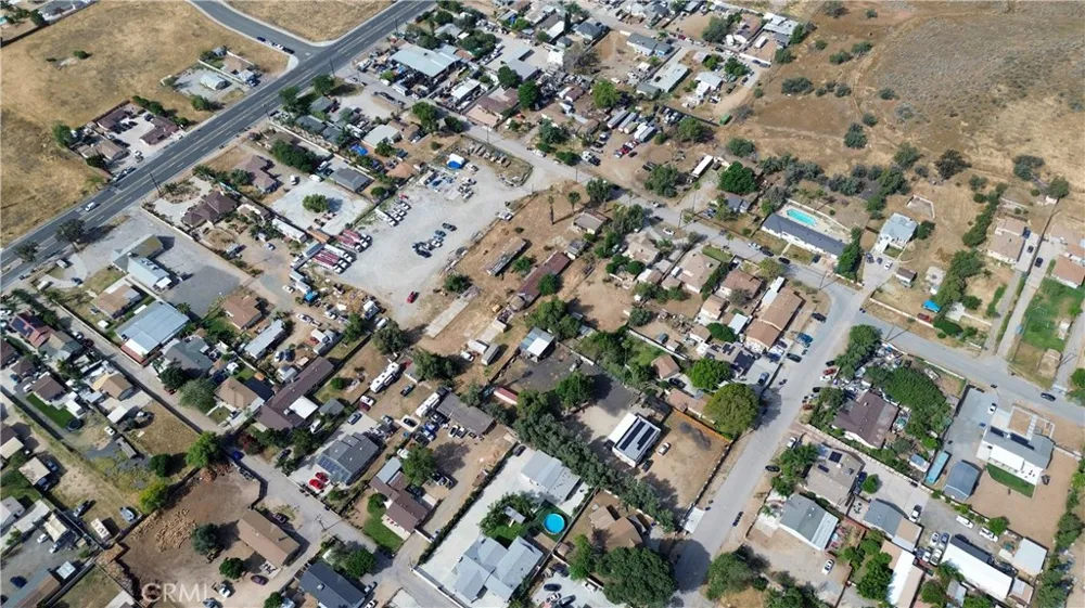 4118 Vernon Jurupa Valley, CA 92509